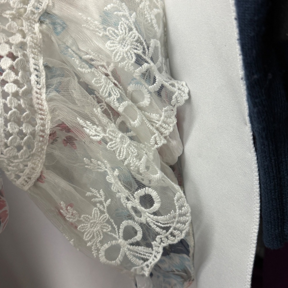 Belle France Silk Floral Boho Blouse XL Bell Sleeve Lace Boho Fairy Cottagecore - Picture 8 of 11